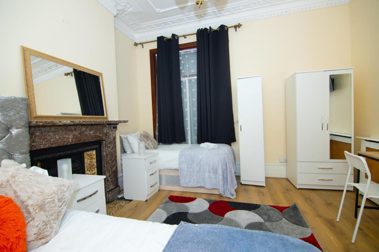 Victorian Woods Bnb Ilford Luaran gambar