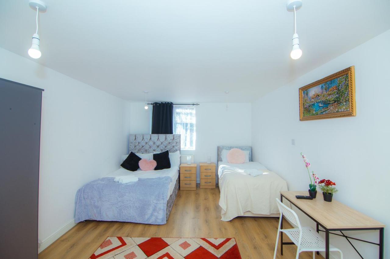 Victorian Woods Bnb Ilford Luaran gambar